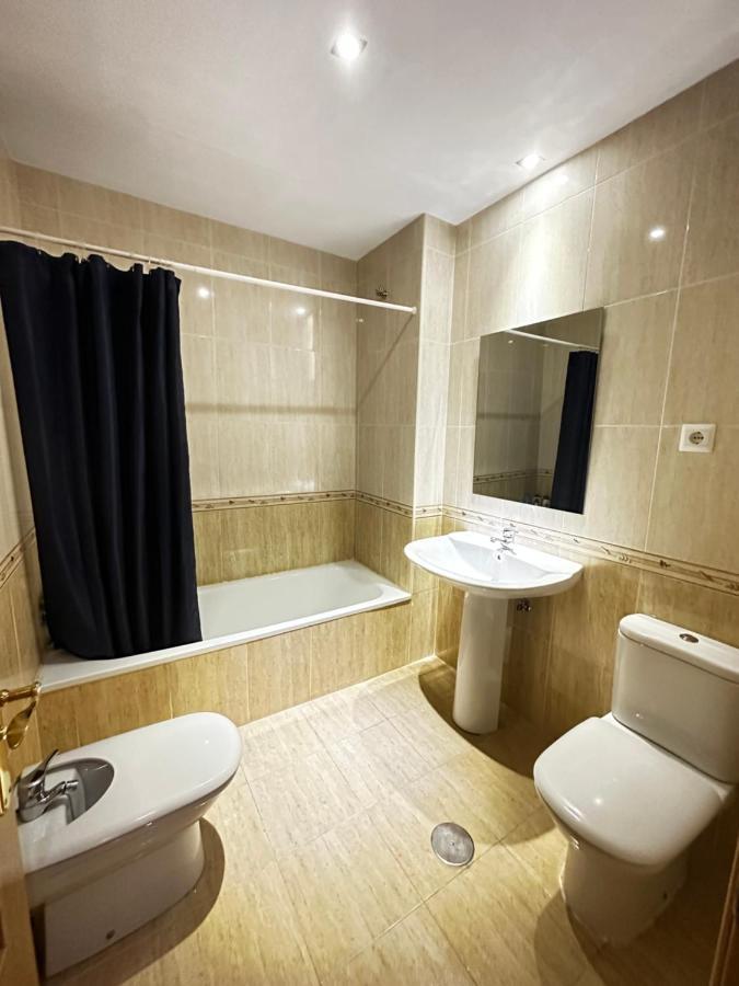 Taro Beach Home มาลากา ภายนอก รูปภาพ